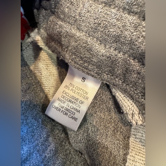 PacSun Grey Ankle Zip Sweatpants with Stripes - Picture 6 of 6